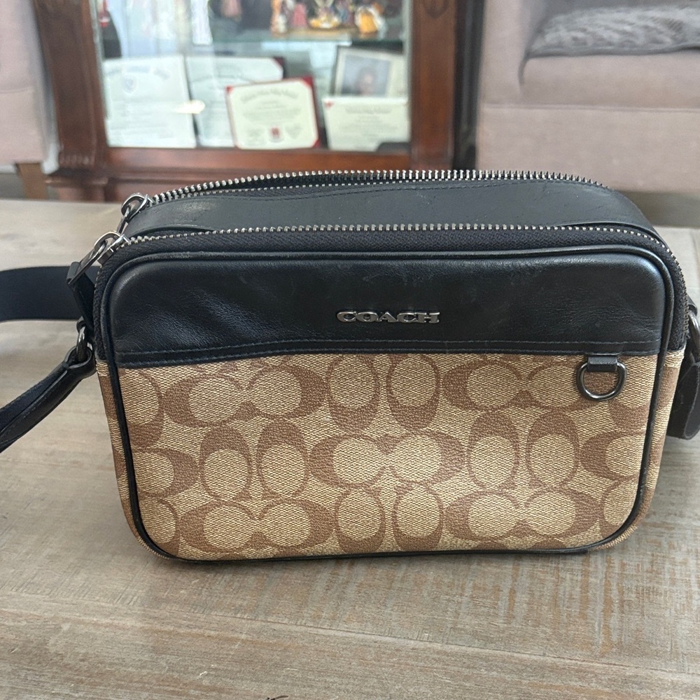 Coach Men's Black and Tan Belt Bag